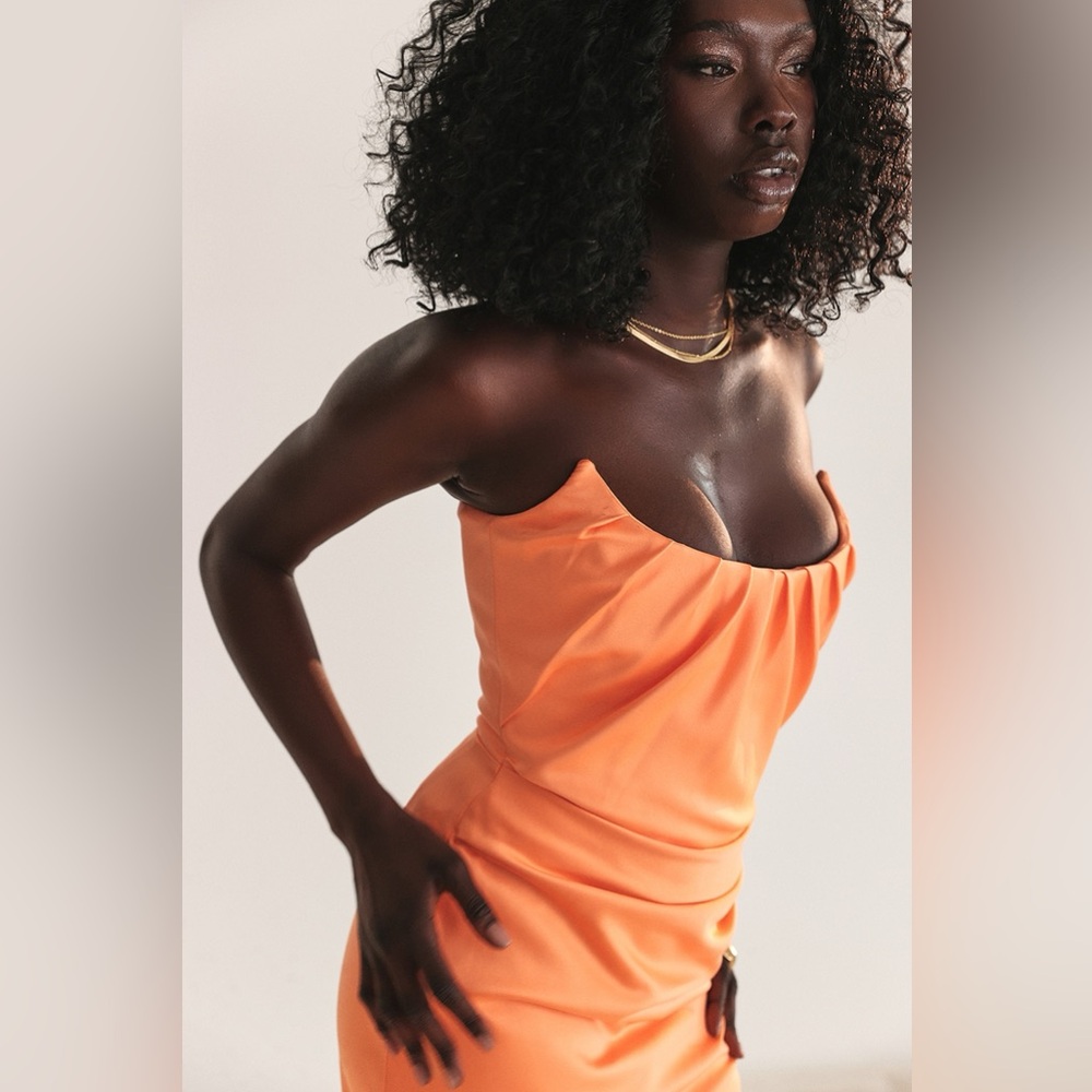 HOUSE OF CB ALORA TANGERINE STRAPLESS CORSET MIDI DRESS, Size Small,$255 - Picture 10 of 15